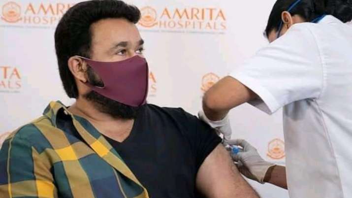 Mohanlal Took Vaccine For Covid19